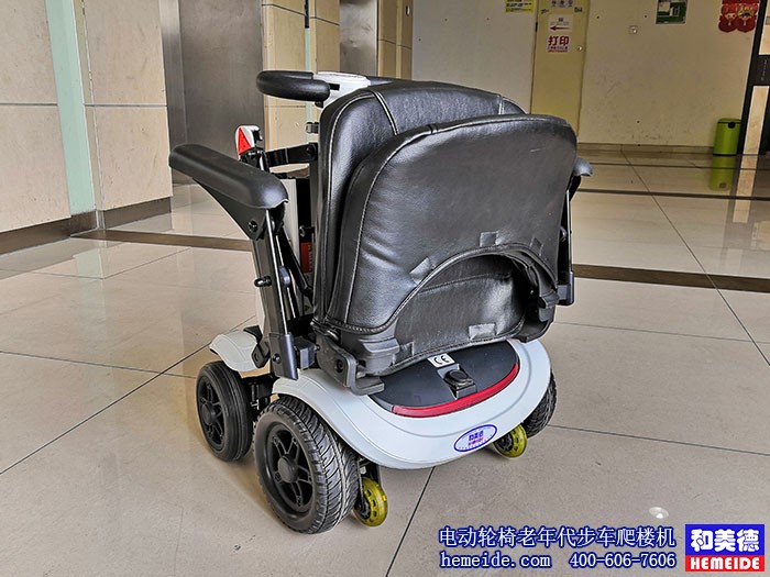和美德2061折叠老年人电动代步车