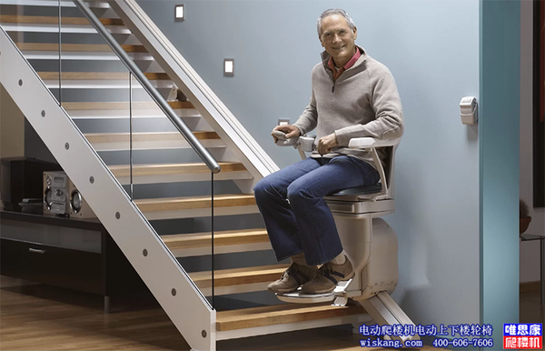 楼梯,这对于老年人来说,也许是一种煎熬,虽然市面上有很多电动爬楼机